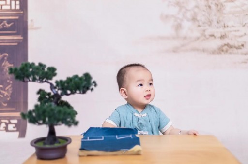 国内三代代孕妈妈肚子里的怪物